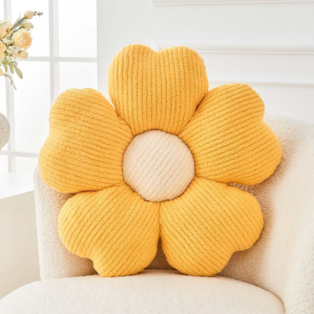 Kcvvcr Flower Throw Pillow, Cute Flower Shaped Pillow Decorative Throw Pillow for Bed Couch, Soft Daisy Pillows Floor Seating Cushion Cushions (14.9 Inch White+Green)