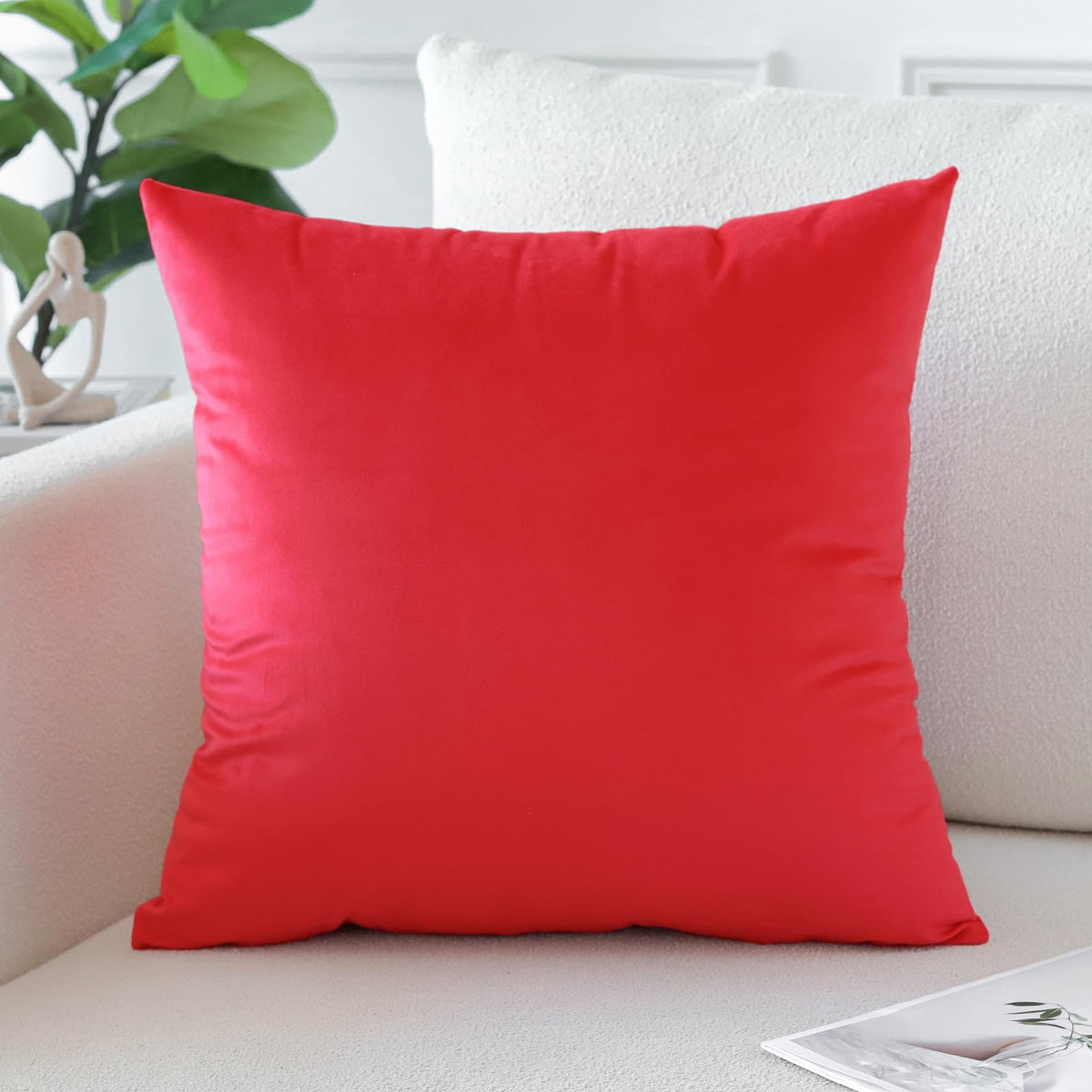 Artscope Luxury Velvet Pillow Covers Super Soft Decorative Square Throw Pillow Covers Case Cushion Covers for Sofa Couch Bedroom Car Decor 20x20 Inch Light Blue