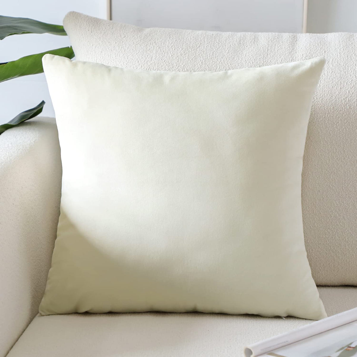 Artscope Luxury Velvet Pillow Covers Super Soft Decorative Square Throw Pillow Covers Case Cushion Covers for Sofa Couch Bedroom Car Decor 20x20 Inch Light Blue