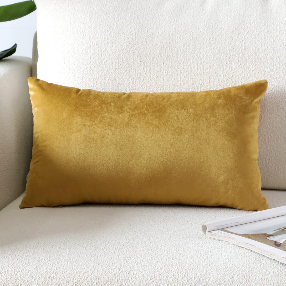 Artscope Luxury Velvet Pillow Covers Super Soft Decorative Square Throw Pillow Covers Case Cushion Covers for Sofa Couch Bedroom Car Decor 20x20 Inch Light Blue