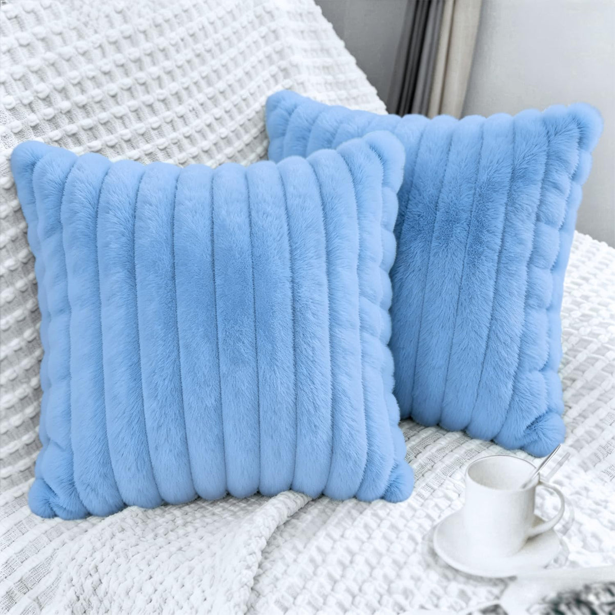 2 Pack 18x18 Pillow Cover Velvet Pillow Covers, Faux Fur Square Throw Pillow Covers for Living Room Decorations Throw Pillow Case, Throw Pillow Cover Cushion Cover for Home Sofa Bedroom Car, Pink