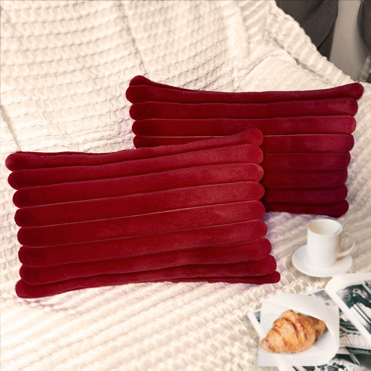 2 Pack 18x18 Pillow Cover Velvet Pillow Covers, Faux Fur Square Throw Pillow Covers for Living Room Decorations Throw Pillow Case, Throw Pillow Cover Cushion Cover for Home Sofa Bedroom Car, Pink