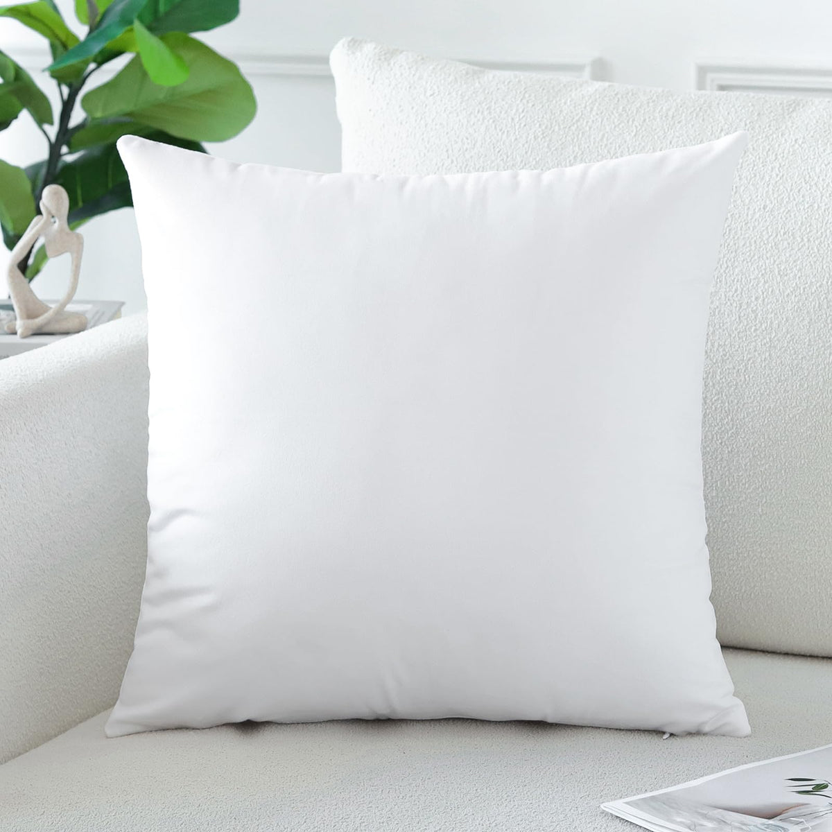 Artscope Luxury Velvet Pillow Covers Super Soft Decorative Square Throw Pillow Covers Case Cushion Covers for Sofa Couch Bedroom Car Decor 20x20 Inch Light Blue