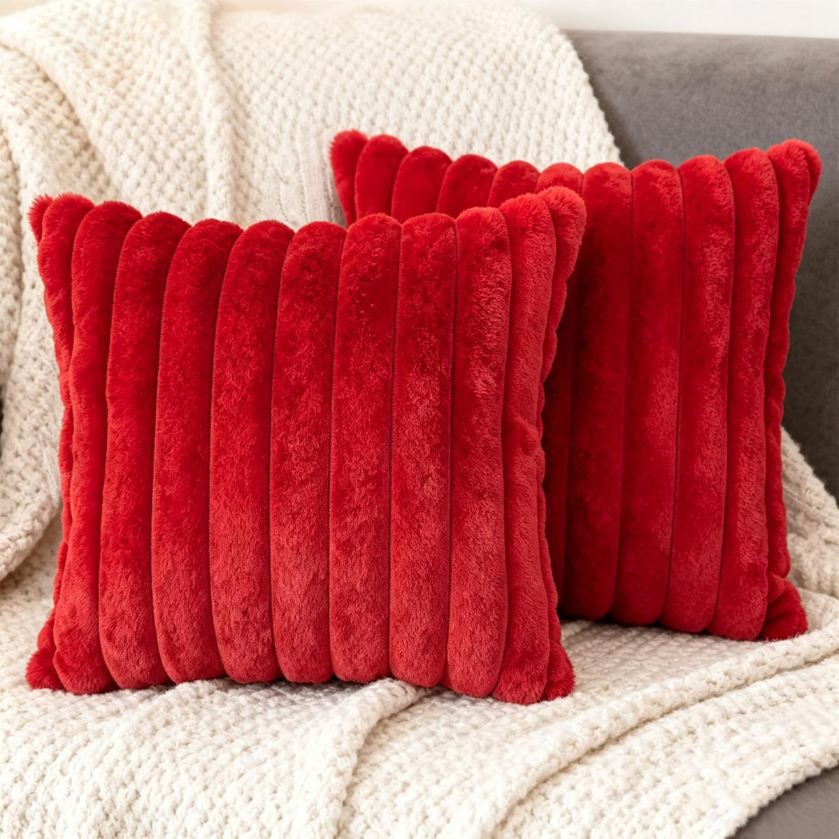 2 Pack 18x18 Pillow Cover Velvet Pillow Covers, Faux Fur Square Throw Pillow Covers for Living Room Decorations Throw Pillow Case, Throw Pillow Cover Cushion Cover for Home Sofa Bedroom Car, Pink