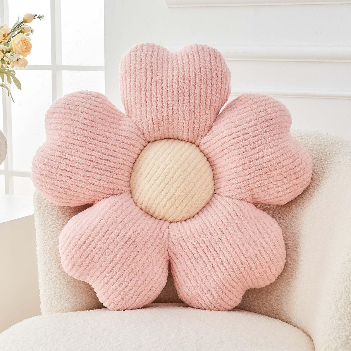 Kcvvcr Flower Throw Pillow, Cute Flower Shaped Pillow Decorative Throw Pillow for Bed Couch, Soft Daisy Pillows Floor Seating Cushion Cushions (14.9 Inch White+Green)
