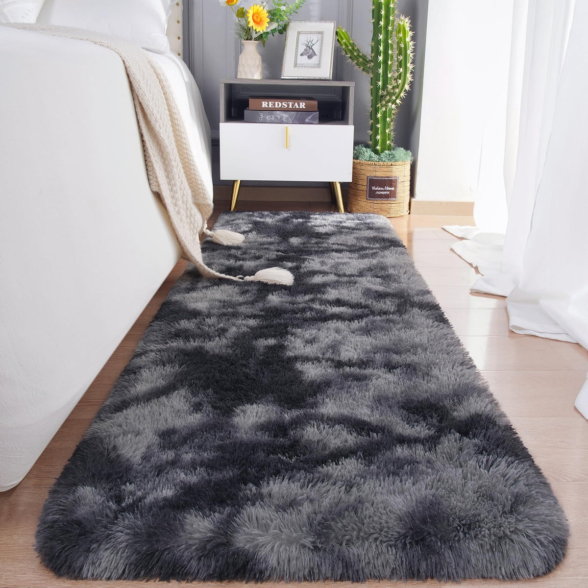 Chicrug Soft Runner Rug for Bedroom Living Room Plush Fluffy Rugs 2x6