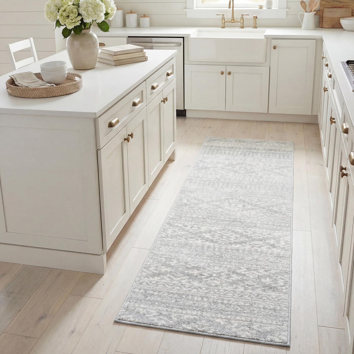 SAFAVIEH Tulum Area Rug 8x10, Large Ivory & Grey TUL272A