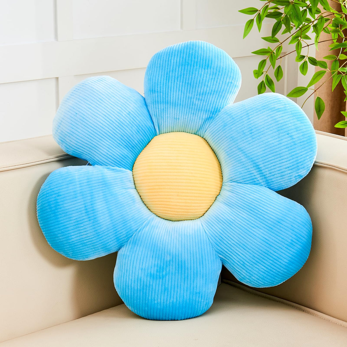 Kcvvcr Flower Throw Pillow, Soft White 14.9" Shaped Floor Pillow for Home Decor, Cute Aesthetic Plush Decorative Pillows for Bed, Sofa, Couch