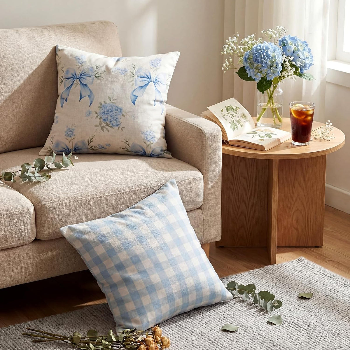 Tudomro Set of 4 Hydrangea Floral Pillow Covers 18 x 18 Inches