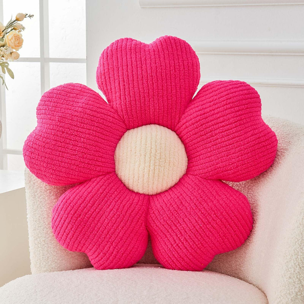 Kcvvcr Flower Throw Pillow, Cute Flower Shaped Pillow Decorative Throw Pillow for Bed Couch, Soft Daisy Pillows Floor Seating Cushion Cushions (14.9 Inch White+Green)