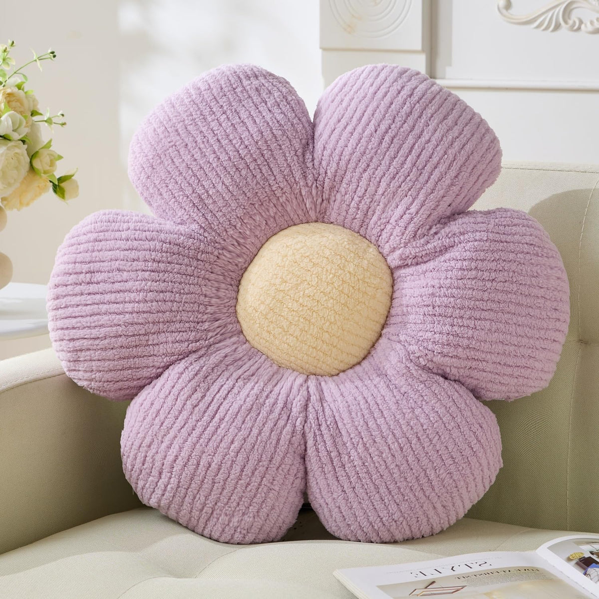 Flower Pillow,15.75" Daisy Pillow White Decorative Pillows