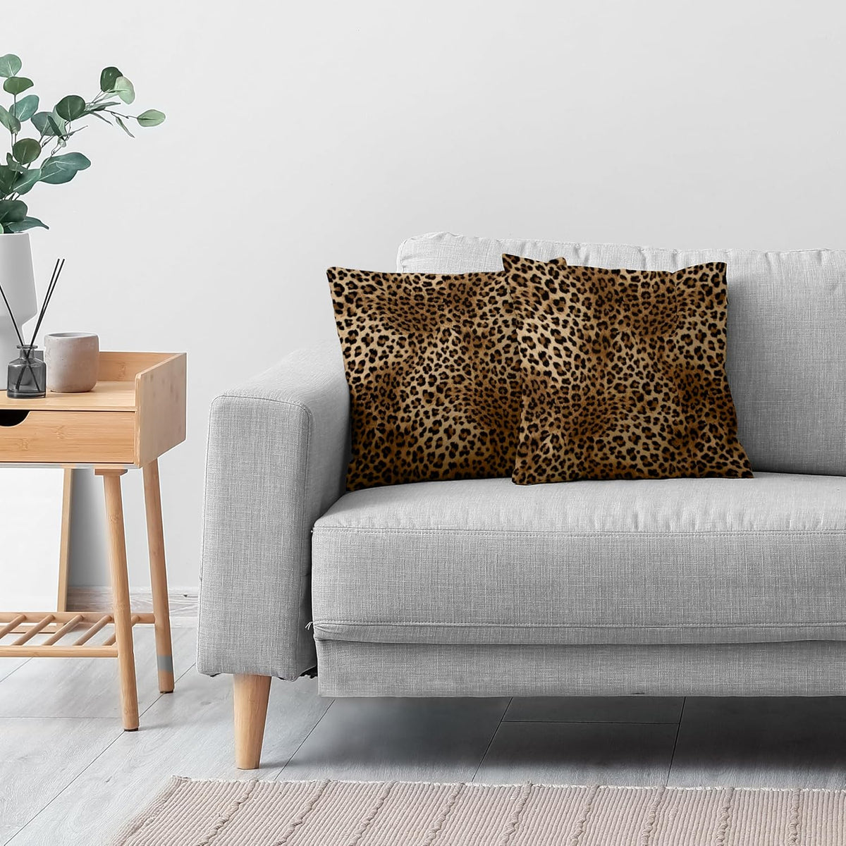 Leopard Print Throw Pillow Covers 18x18 Inches Deep Brown Cheeth Decorative Pillow Case Set of 2 Soft Velvet Pillows Cushion Cover for Couch Bed Sofa Living Room (Deep Brown, 18" L x 18" W)