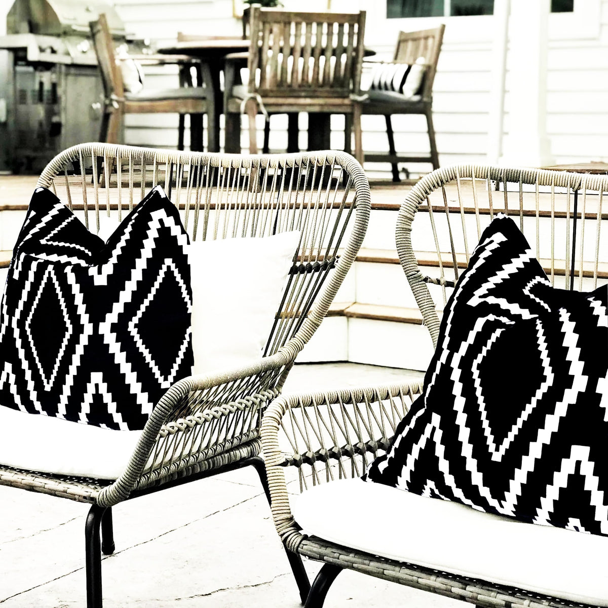 Outdoor Pillow Cover Waterproof Set of 2, Black and White Geometric Throw Pillows Cover for Patio Furniture, Outdoor Pillow Covers for Couch, Black (Black&White-01, 18" x 18" Pack of 2)