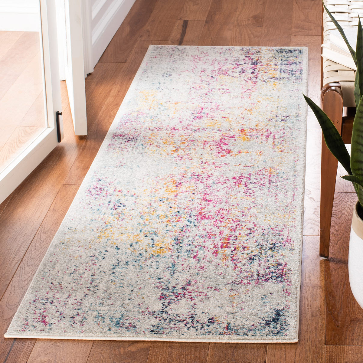 SAFAVIEH Evoke Area Rug 9x12, Large Ivory & Taupe EVK256E