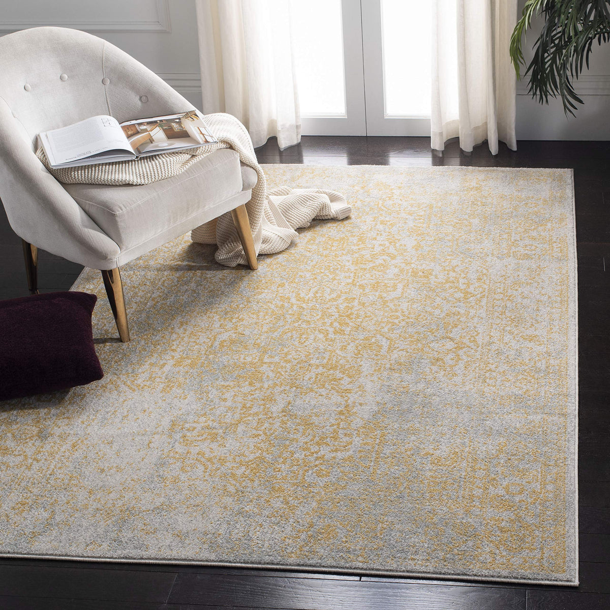 SAFAVIEH Evoke Area Rug 9x12, Large Ivory & Taupe EVK256E