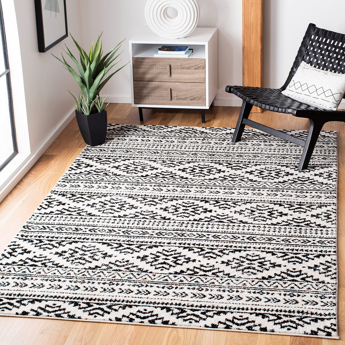 SAFAVIEH Tulum Area Rug 8x10, Large Ivory & Grey TUL272A