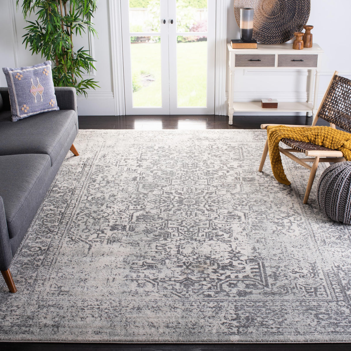 SAFAVIEH Evoke Area Rug 9x12, Large Ivory & Taupe EVK256E