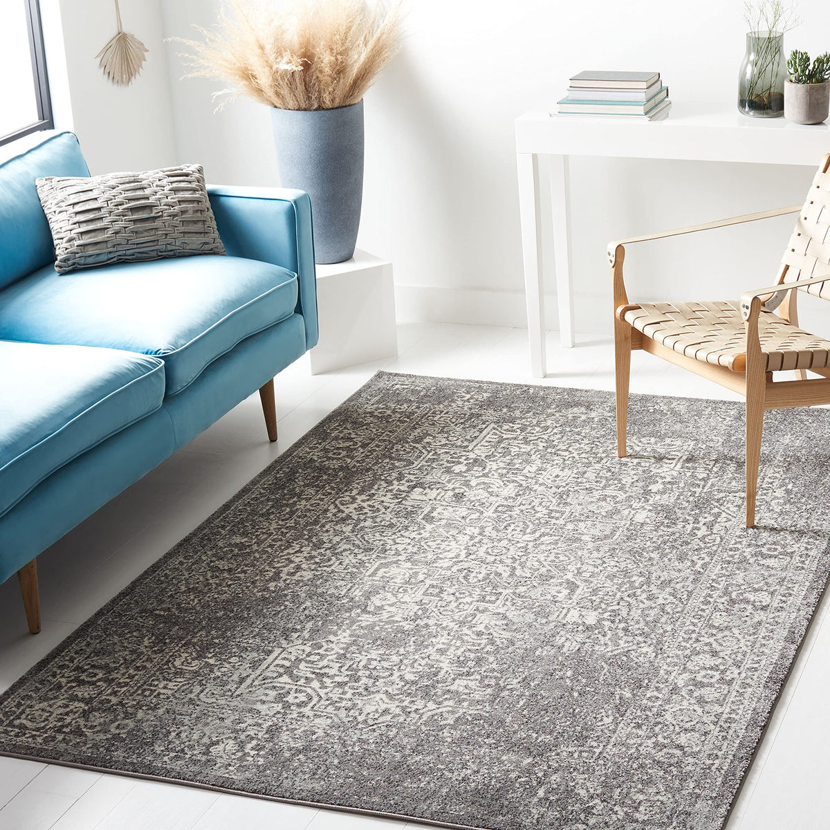 SAFAVIEH Evoke Area Rug 9x12, Large Ivory & Taupe EVK256E